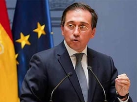 خوسي مانويل ألباريس، وزير الشؤون الخارجية والاتحاد الأوروبي والتعاون الإسباني