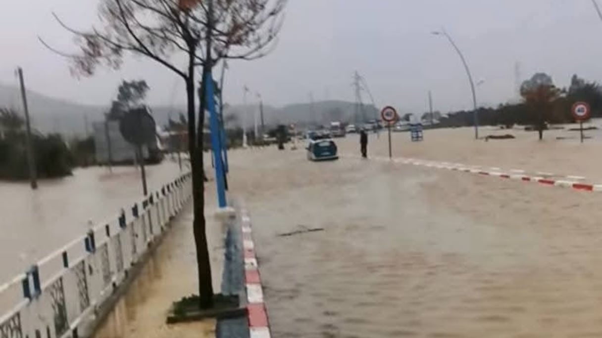 انقطاع طريق بشفشاون