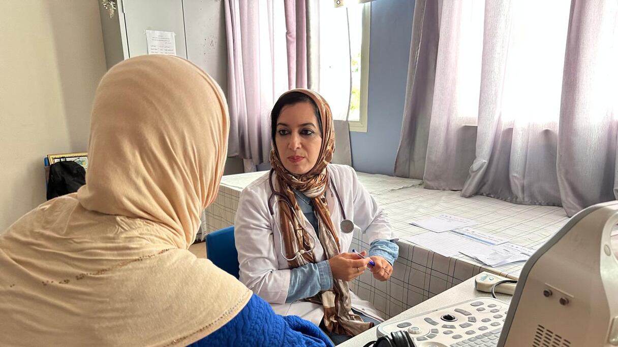 سكان قرى القصر الصغير يستفيدون من خدمات قافلة طبية