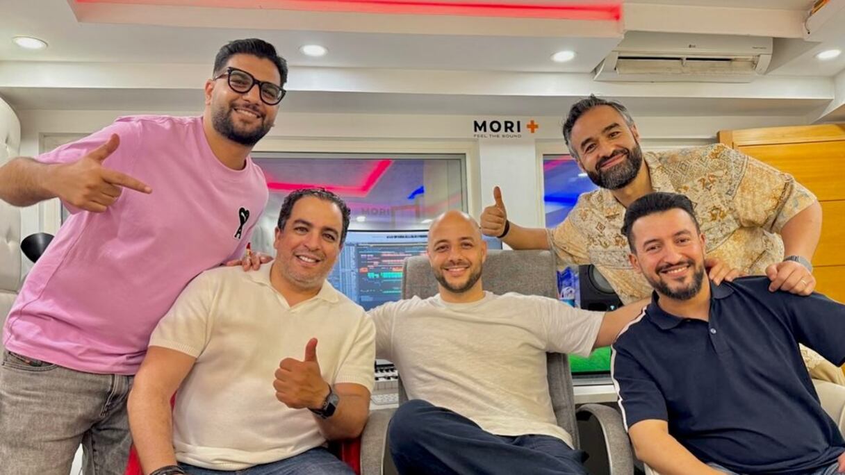 ماهر زين مع مجموعة من الملحنين، كتاب الكلمات والموزعين المغاربة