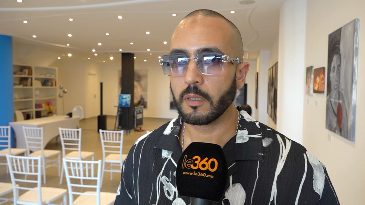 مغني الراب صاما كينغ يقدم ألبومه الجديد بمعرض تشكيلي بطنجة