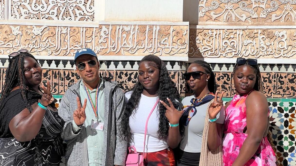 فتاح الحداد / مرشد سياحي