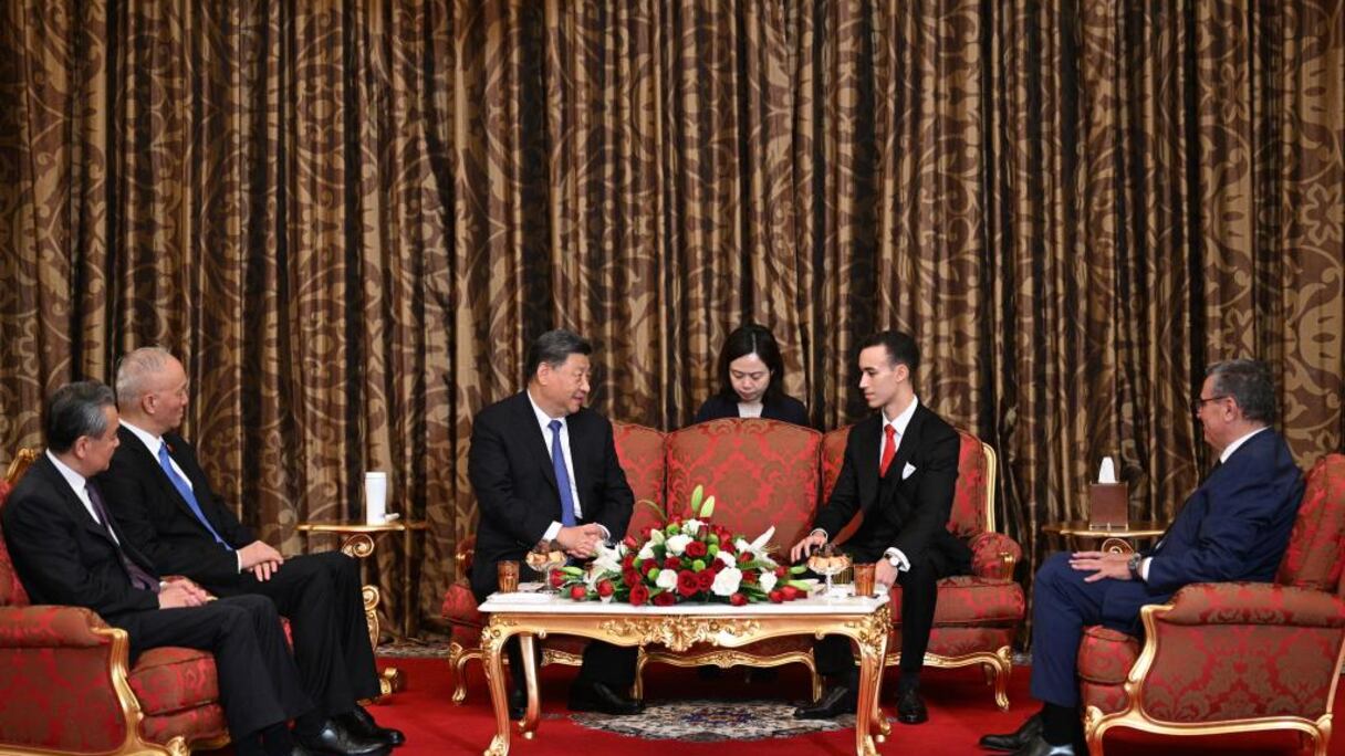Lors de la réception réservée par le prince héritier Moulay El Hassan au président chinois Xi Jinping, jeudi 21 novembre 2024 à Casablanca. (Xinhua/Li Xueren).