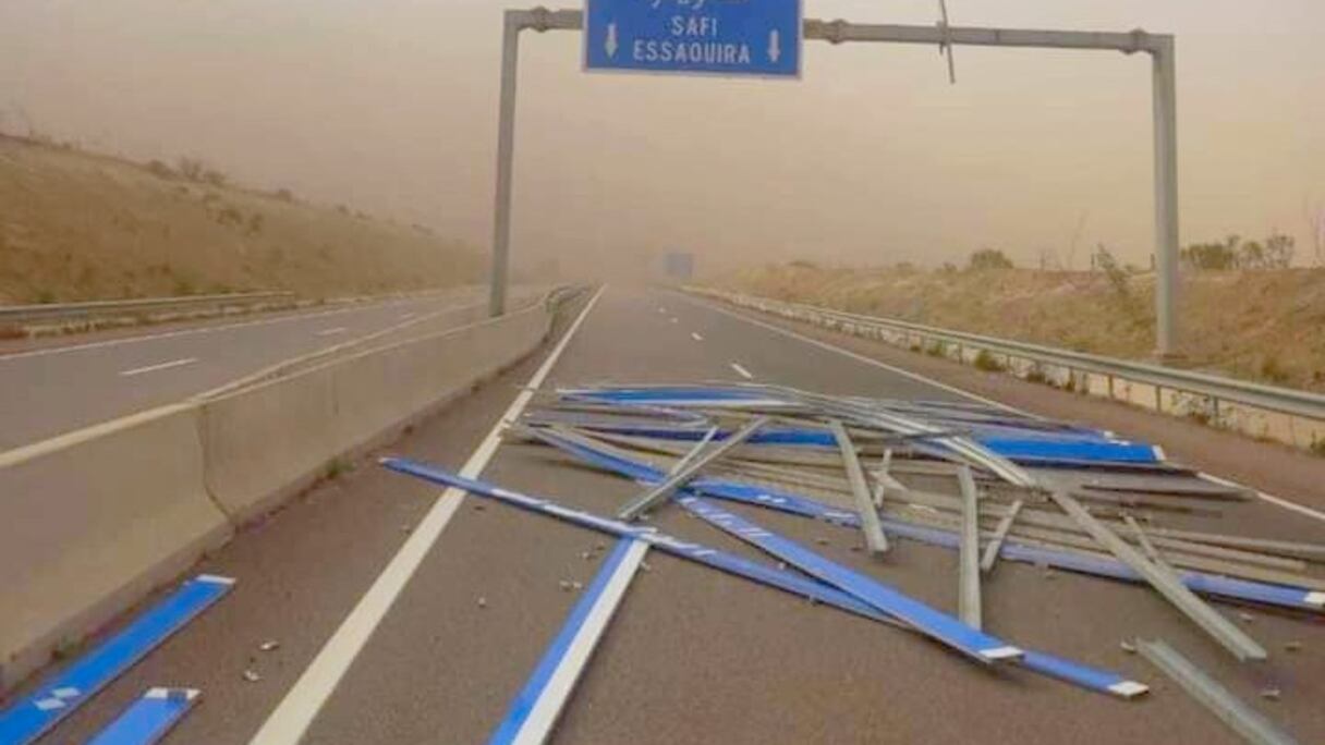 الشركة الوطنية للطرق السيارة تحذر السائقين من تجنب التنقل أثناء العاصفة