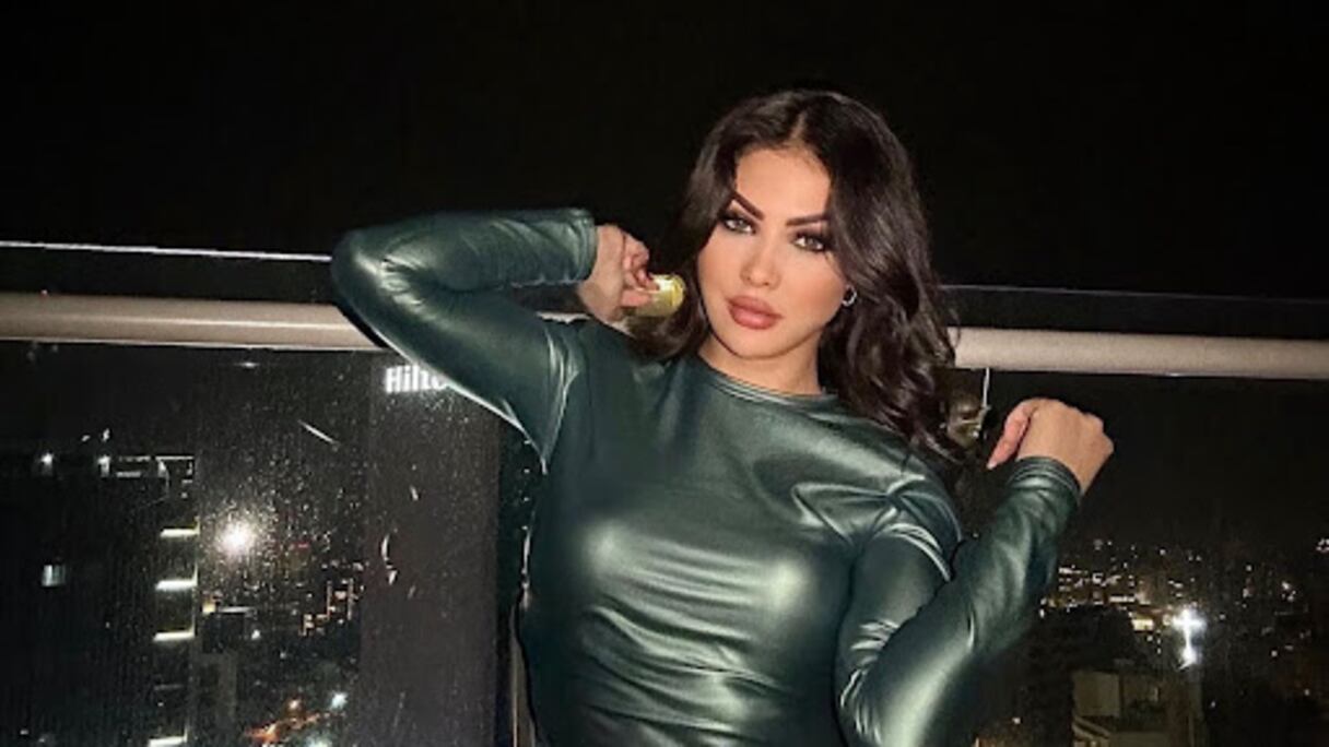 ابتسام تسكت