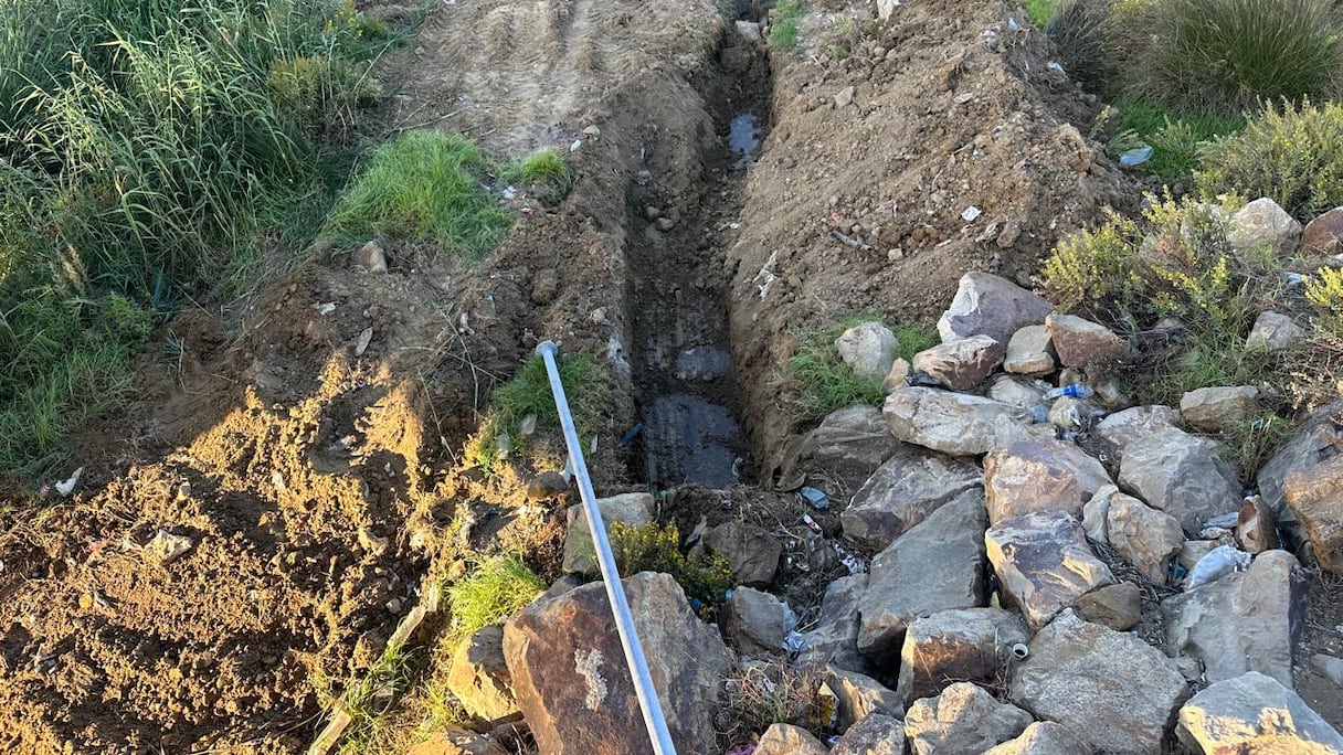 الأشغال الأخيرة بأول محطة تحلية المياه الاجاجة بالقصر الصغير