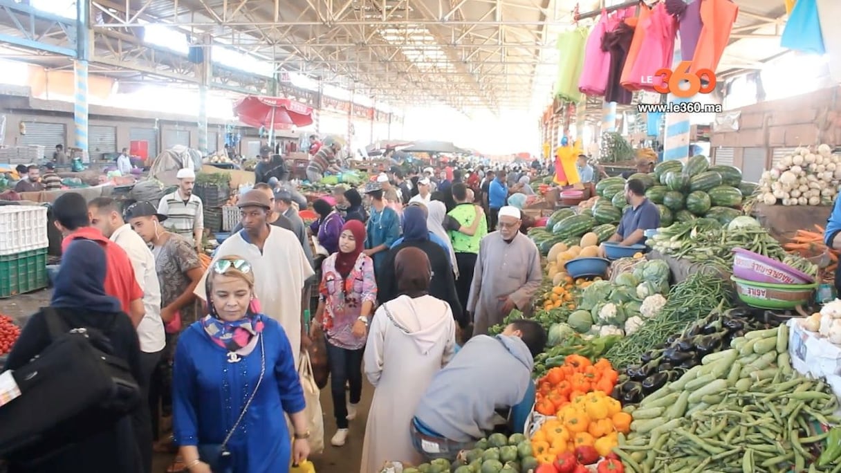 سوق الأحد بأكادير