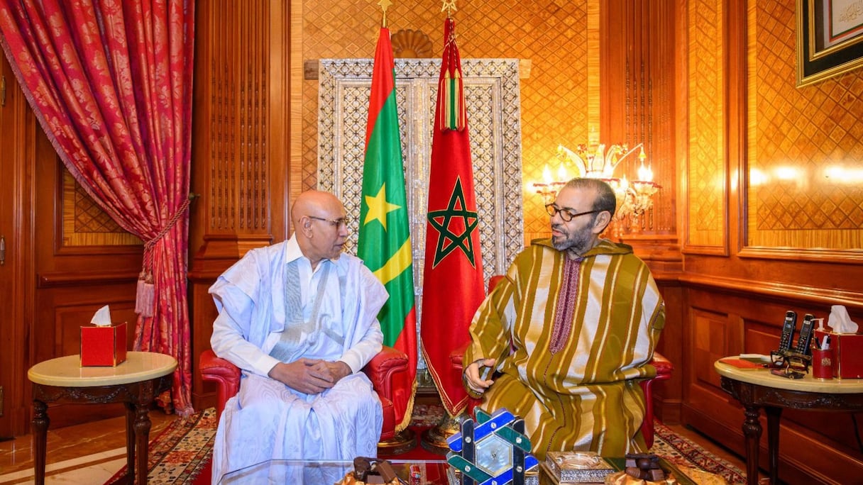 Le roi Mohammed VI et le président mauritanien Mohamed Ould Cheikh El Ghazouani, vendredi 20 décembre 2024 au Palais Royal de Casablanca. (MAP).