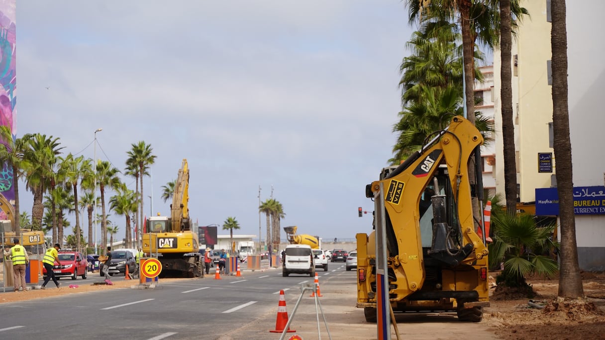 أشغال تهيئة شارع الزرقطوني (عادل كدروز / Le360)