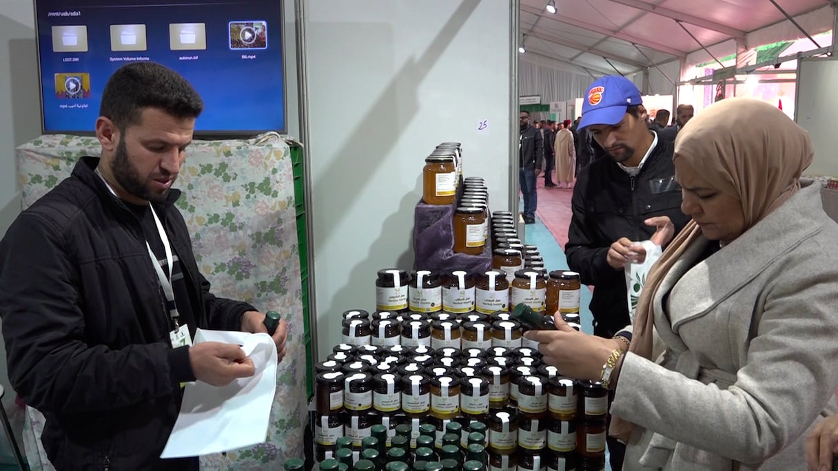 أجواء من المعرض الجهوي للمنتجات الفلاحية بتازة