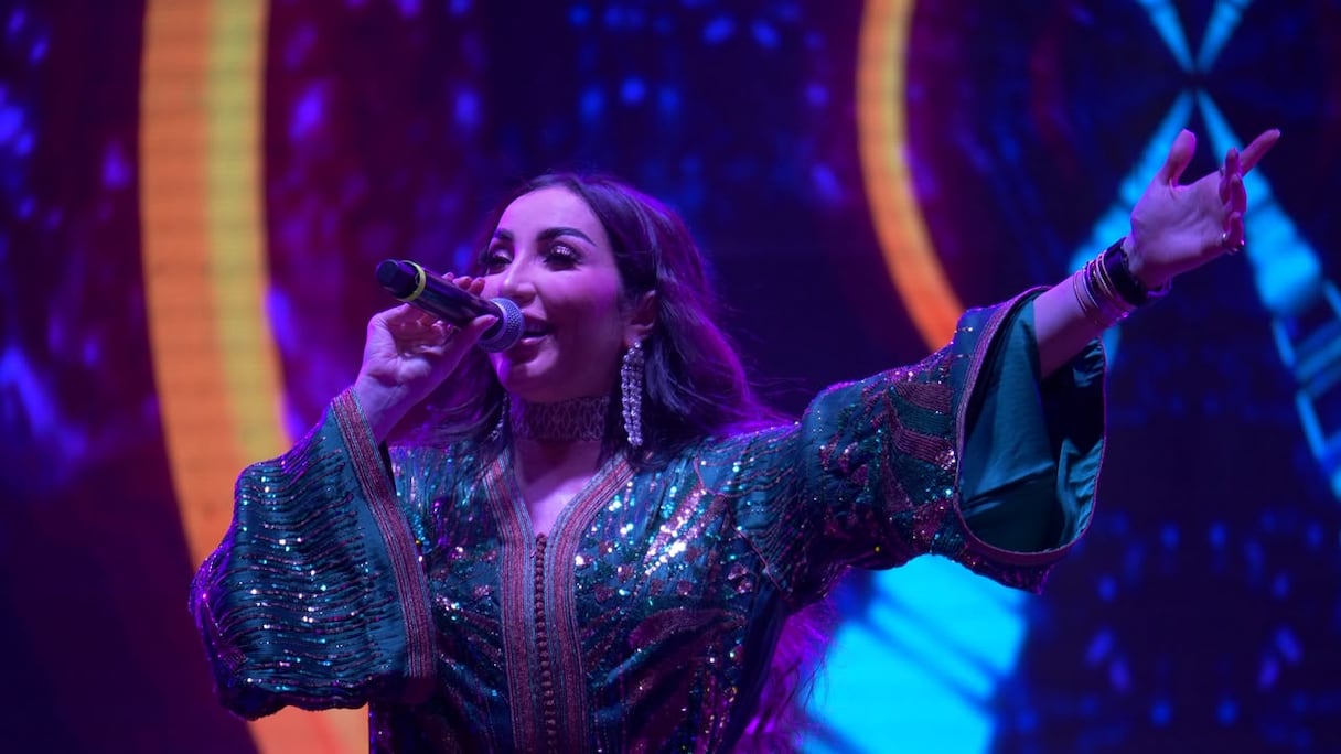 الفنانة دنيا بطمة
