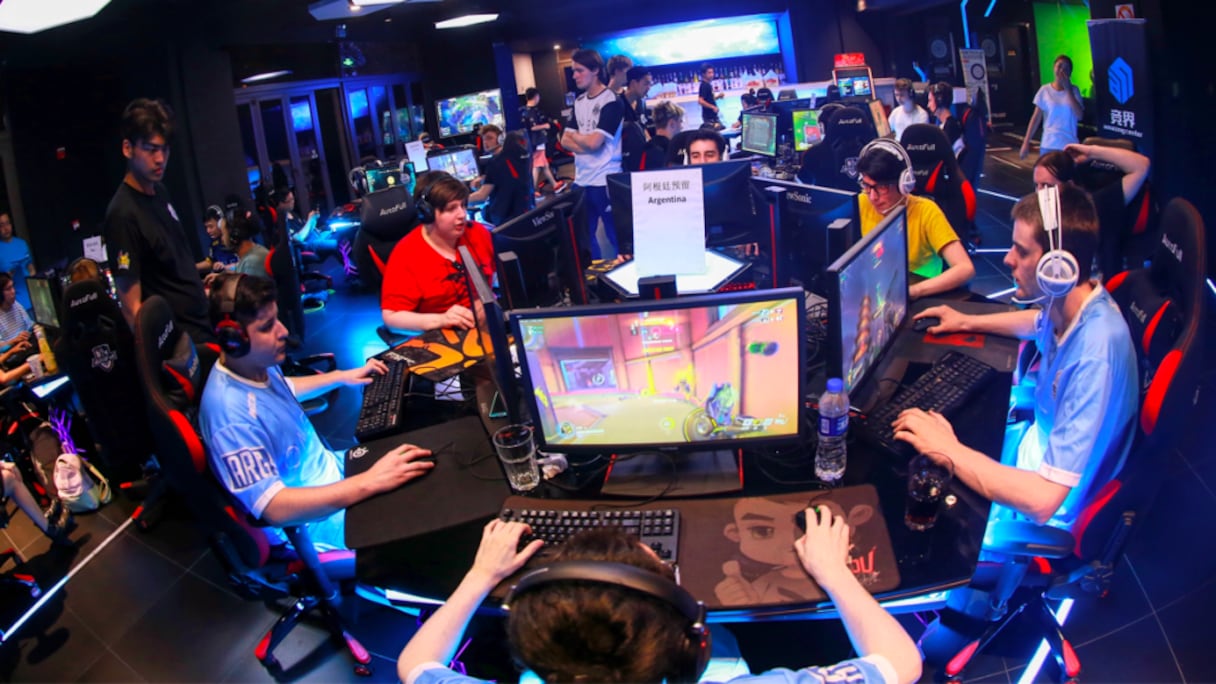 ألعاب إلكترونية