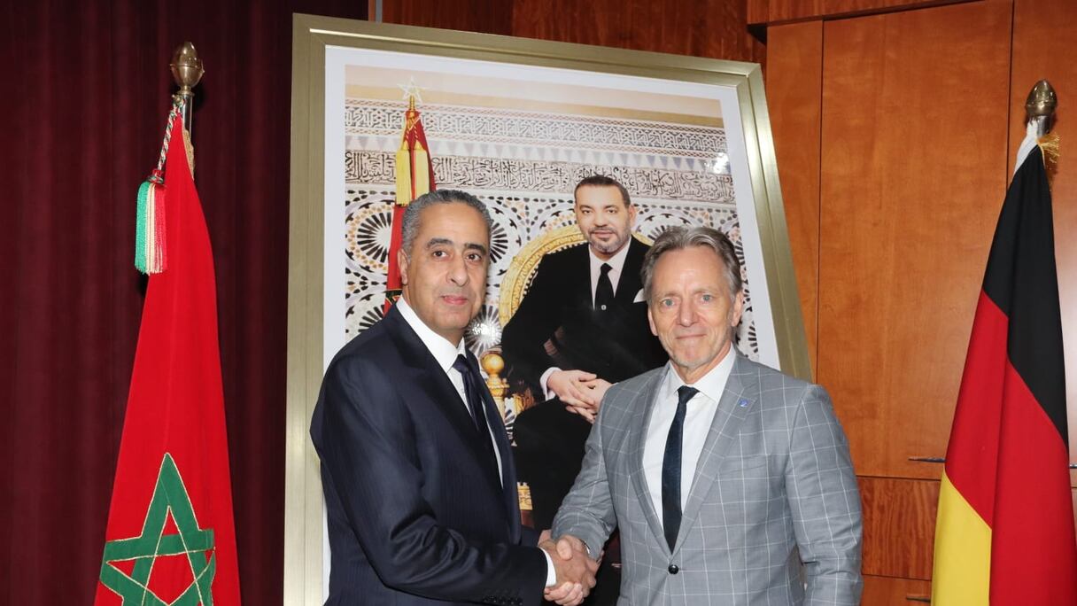 Le patron du pôle DGSN-DGST, Abdellatif Hammouchi et le président l'Office fédéral de la police judiciaire, Holger Münch, mardi 27 février 2024 à Rabat.