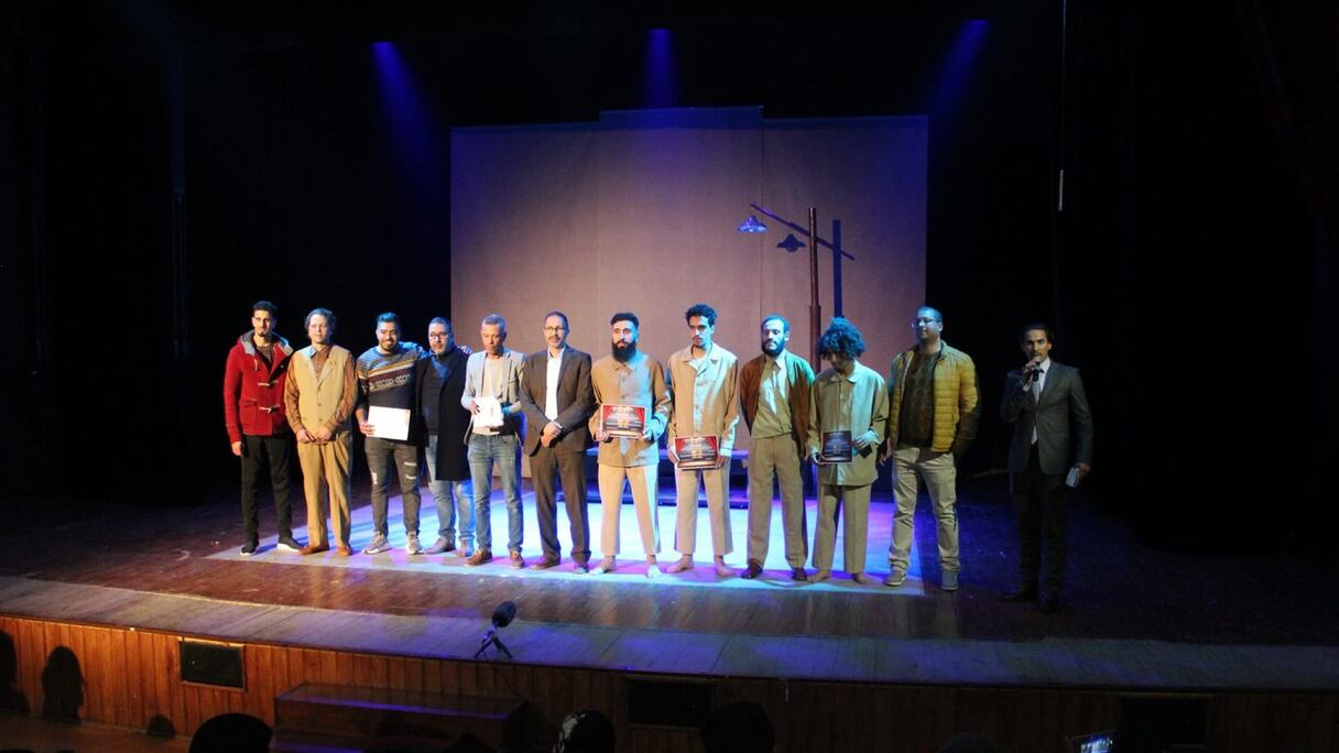 من مسرحية "الزنقة 13"