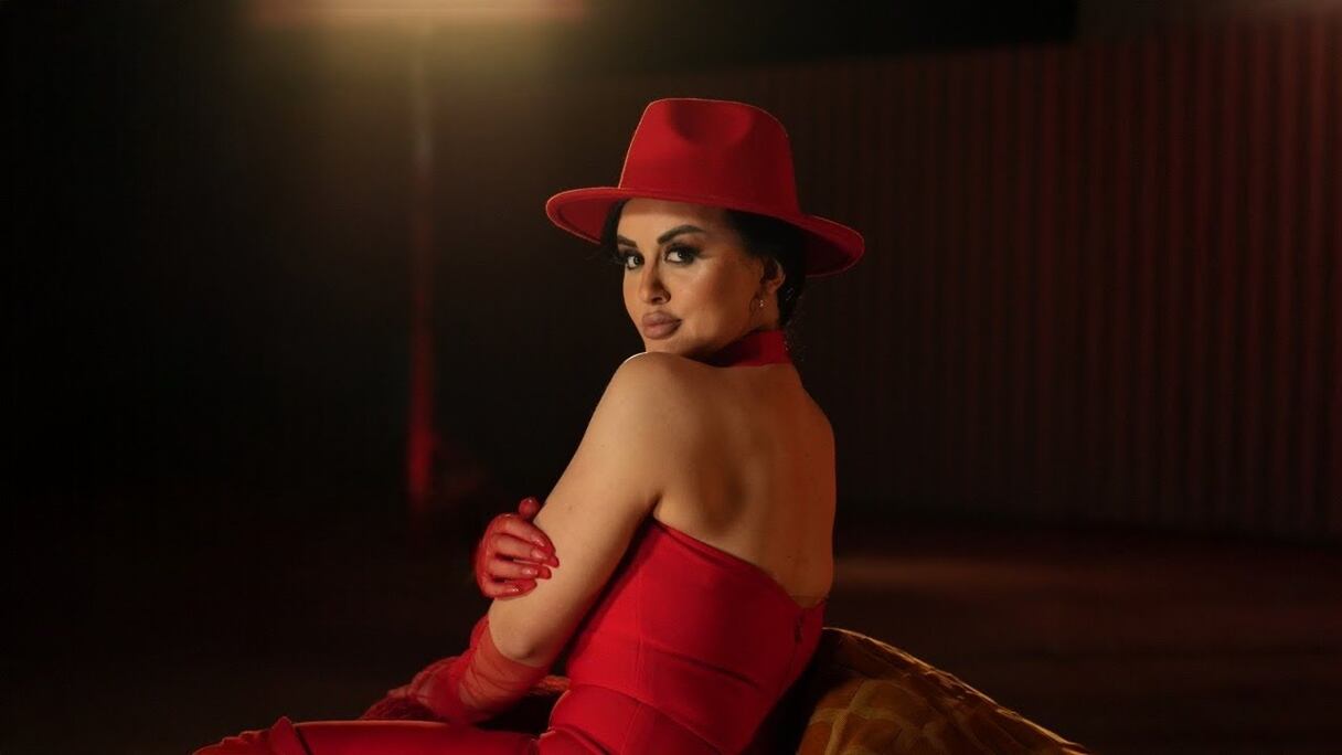 الفنانة اللبنانية سمرا