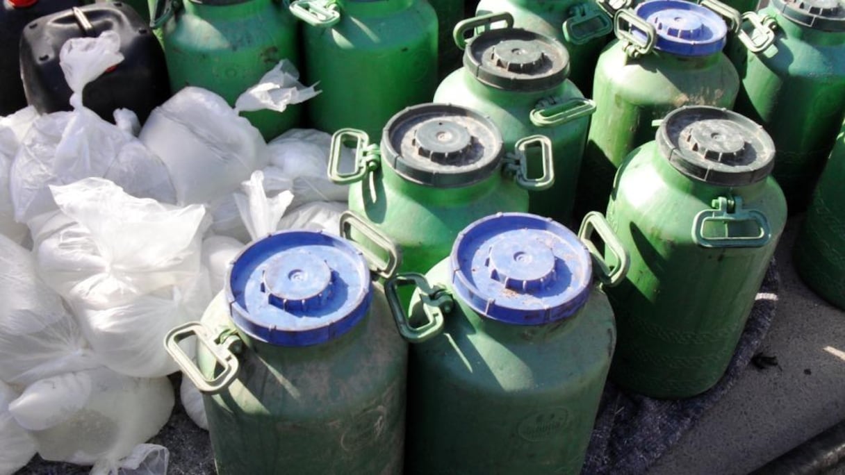 حجز خمور محلية الصنع