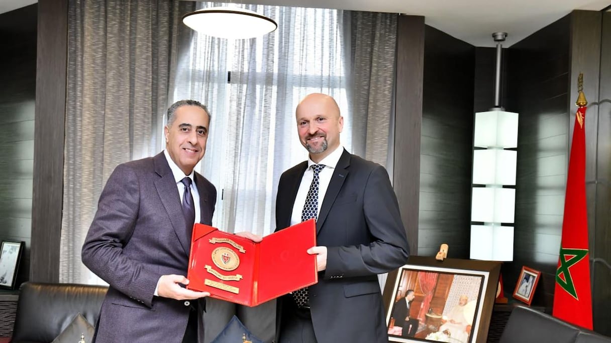 حموشي يستقبل مسؤولا أمنيا دانماركيا لبحث تحديات الجريمة العابرة للحدود و Mikael WERN، مدير الشرطة ورئيس الوحدة الوطنية المختصة بمكافحة الجريمة المنظمة بدولة الدانمارك