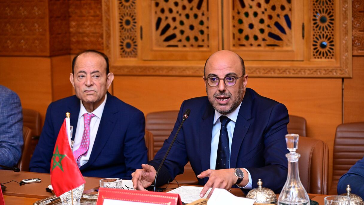 ولد الرشيد يستقبل وفدا من سفراء بلدان آسيا والمحيط الهادي