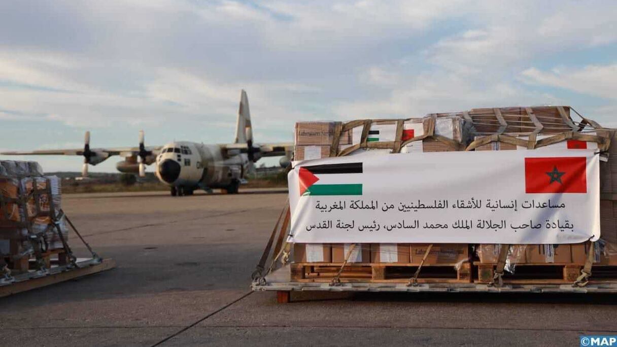 المساعدات المغربية الموجهة للفلسطينيين تصل إلى مطار العريش بجمهورية مصر