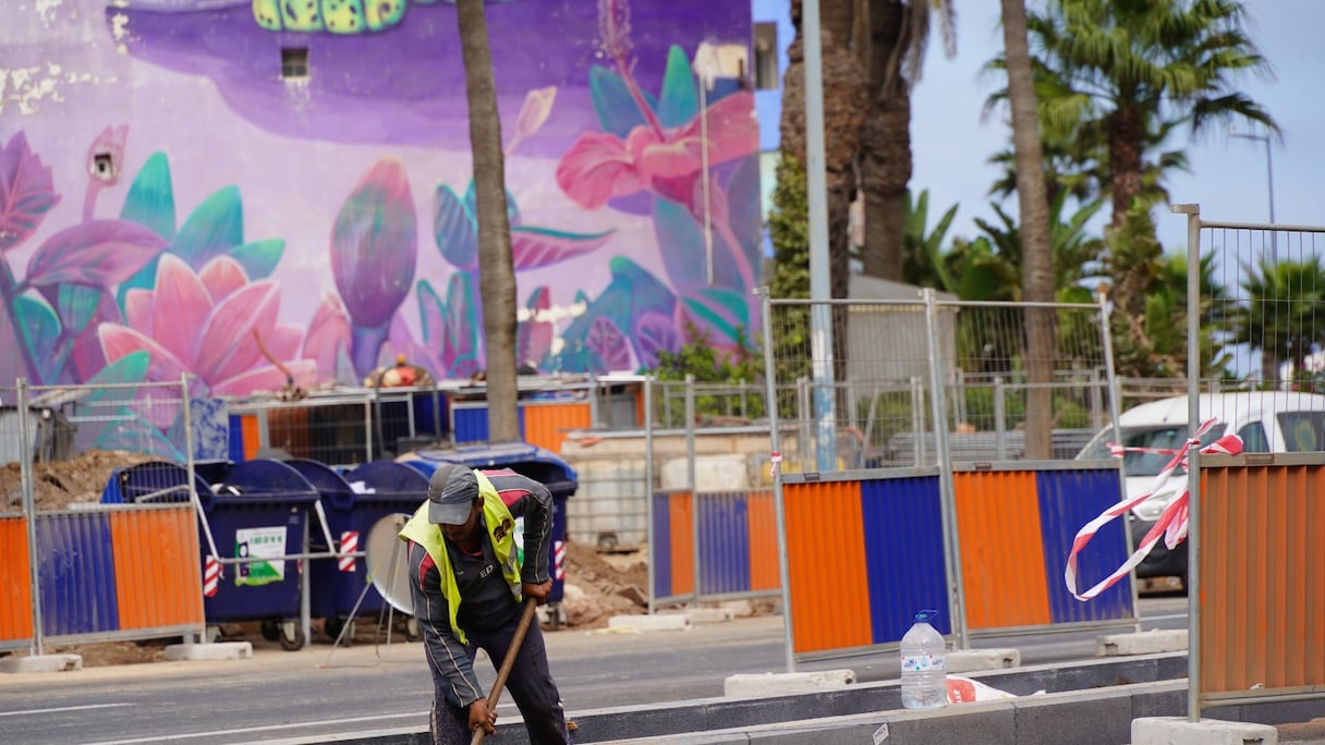 أشغال تهيئة شارع الزرقطوني