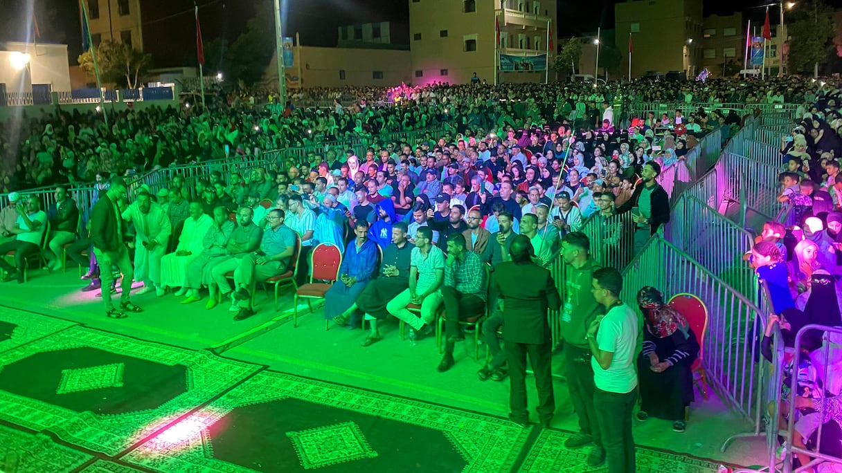 مهرجان مملكة "البنان" يستقطب الجماهير وينعش الحركة الاقتصادية