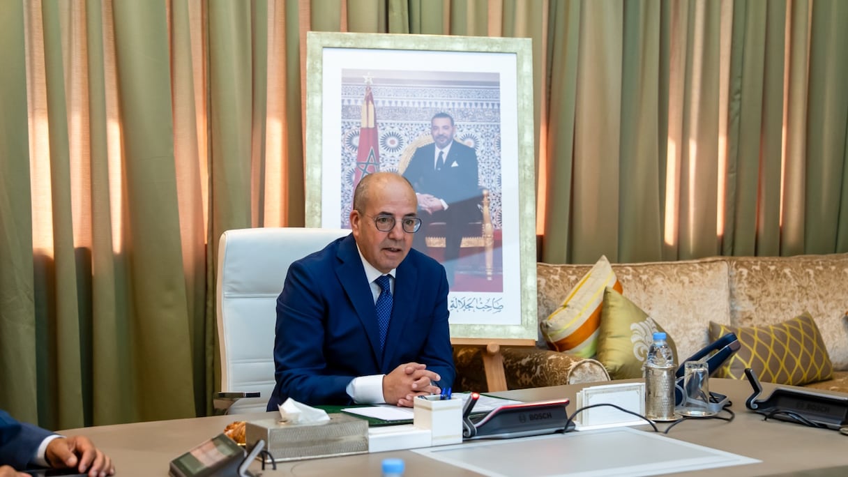 وزير الفلاحة أحمد البواري يترأس حفلا لتكريم منتجين مغاربة لزيت الزيتون تم تتوجيهم في مسابقات دولية مرموقة