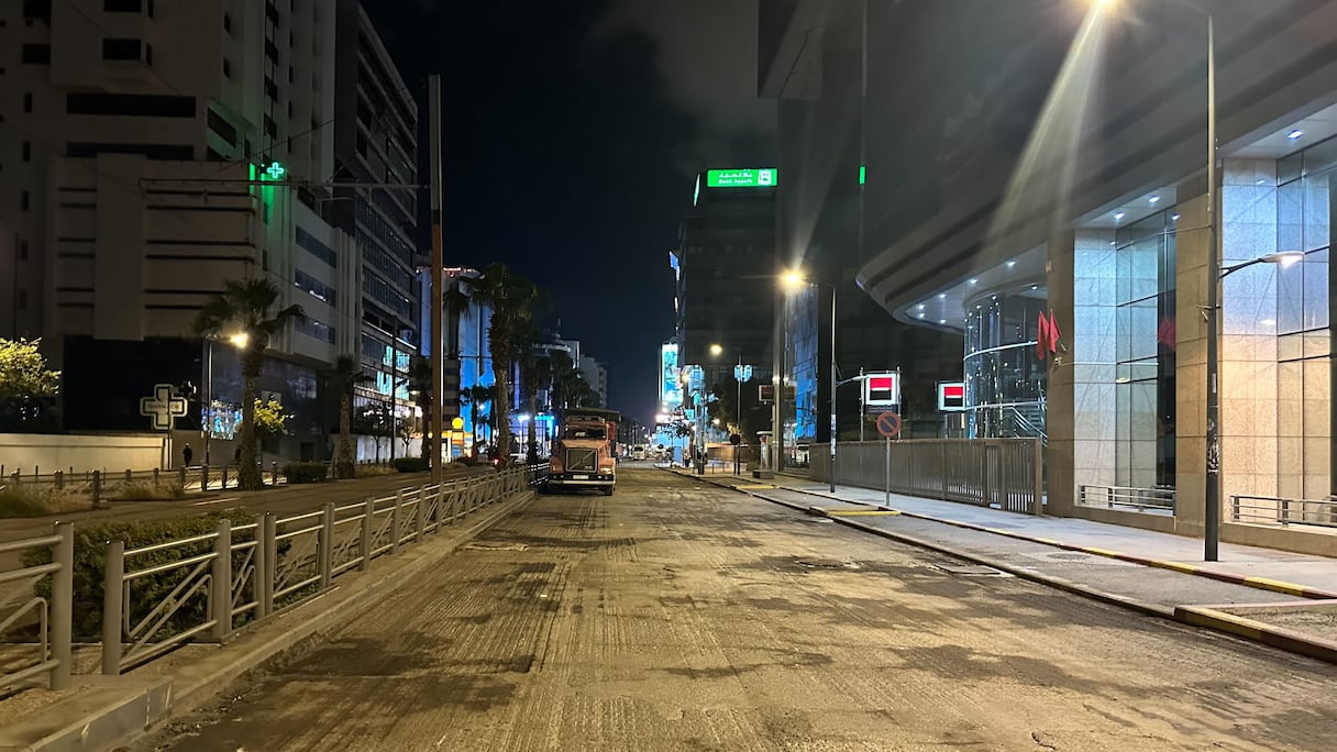 تهيئة شارع عبد المومن بالبيضاء