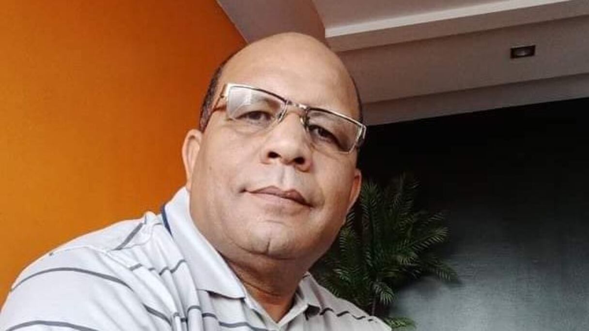 الروائي المغربي مصطفى لغتيري