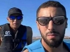 Les Marocains Bilal Kissi, au premier plan, et Abdelali Mchiouer, tués le 29 août par la police maritime algérienne.