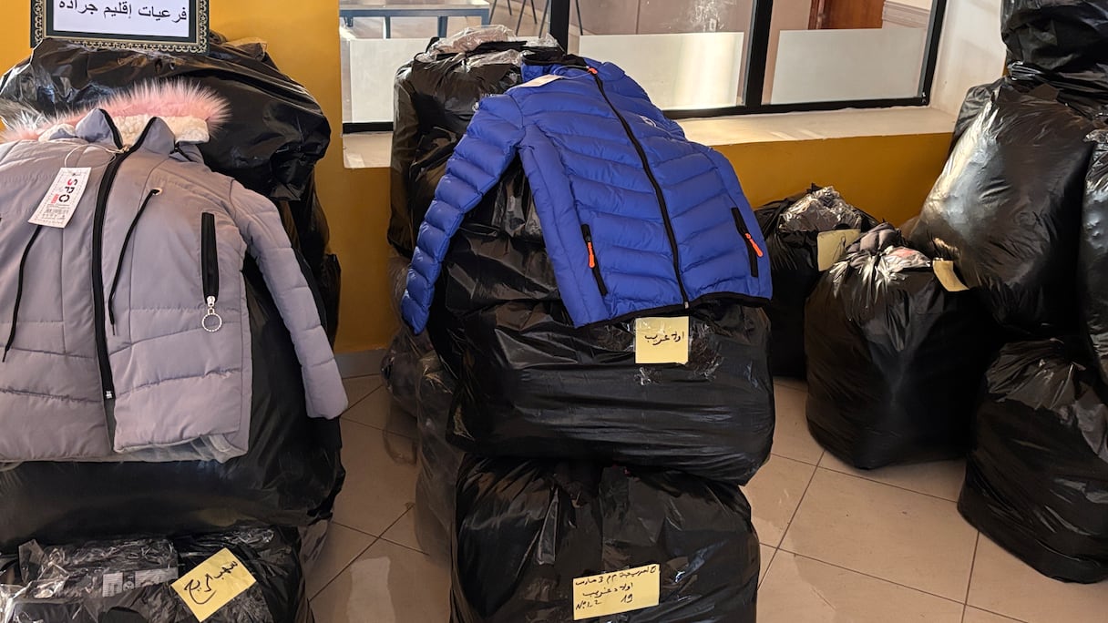 حفل توزيع ملابس ومعدات شتوية، لفائدة أطفال العالم القروي، بكلٍّ من عمالة وجدة أنكاد، وجرادة، وفكيك.