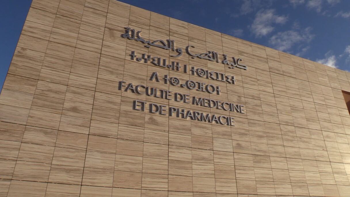 الأشغال بكلية الطب والصيدلة بالعيون تقترب من الانتهاء