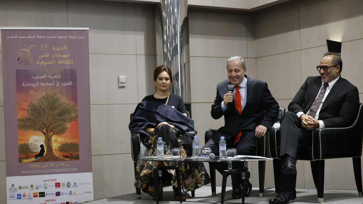 ندوة صحافية حول مهرجان فاس للموسيقى الصوفية