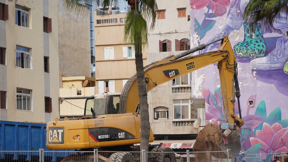 أشغال تهيئة شارع الزرقطوني (عادل كدروز / Le360)