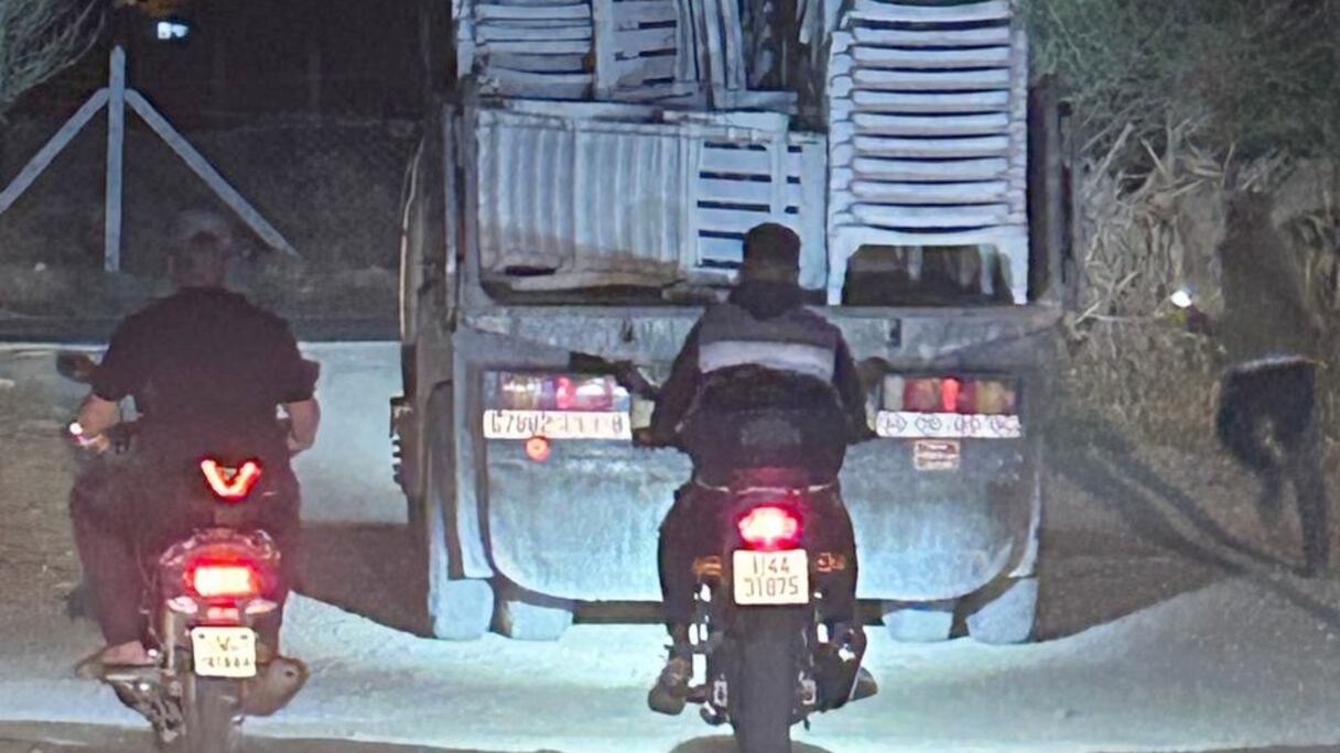 سلطات طنجة تحجز 2000 كرسي