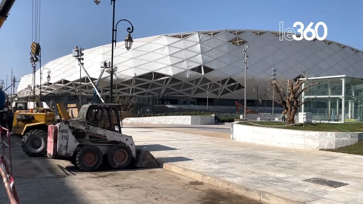 اللمسات الأخيرة لمحيط ملعب البريد بالرباط