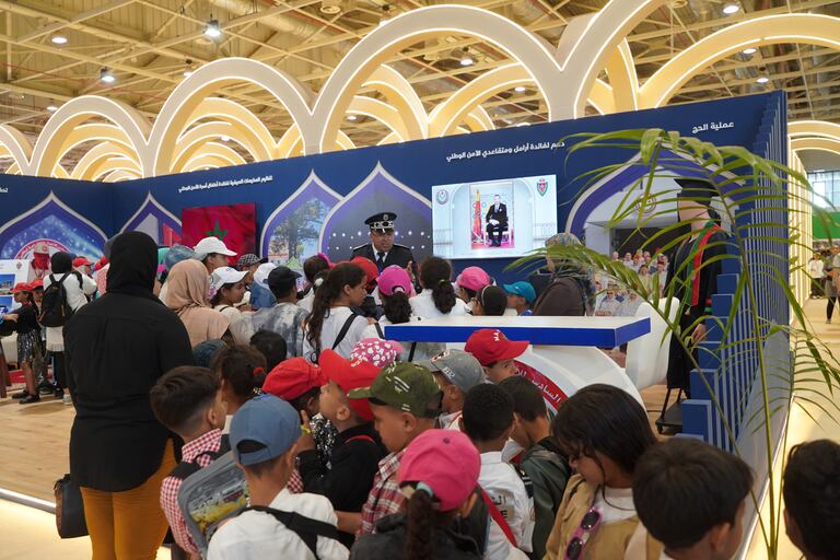 حضور الأطفال بالأيام المفتوحة للأمن الوطني