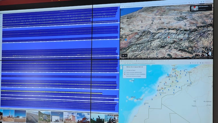 شاشة مراقبة محطات رصد الزلازل بالمغرب بالمعهد الوطني للجيوفيزياء بالرباط