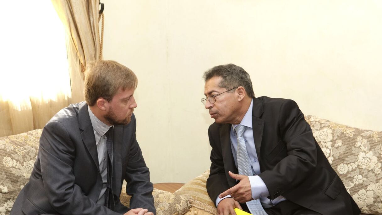 روسيا كانت ممثلة في مؤتمر الديمقراطيين الجدد من خلال ممثلها الديبلوماسي
