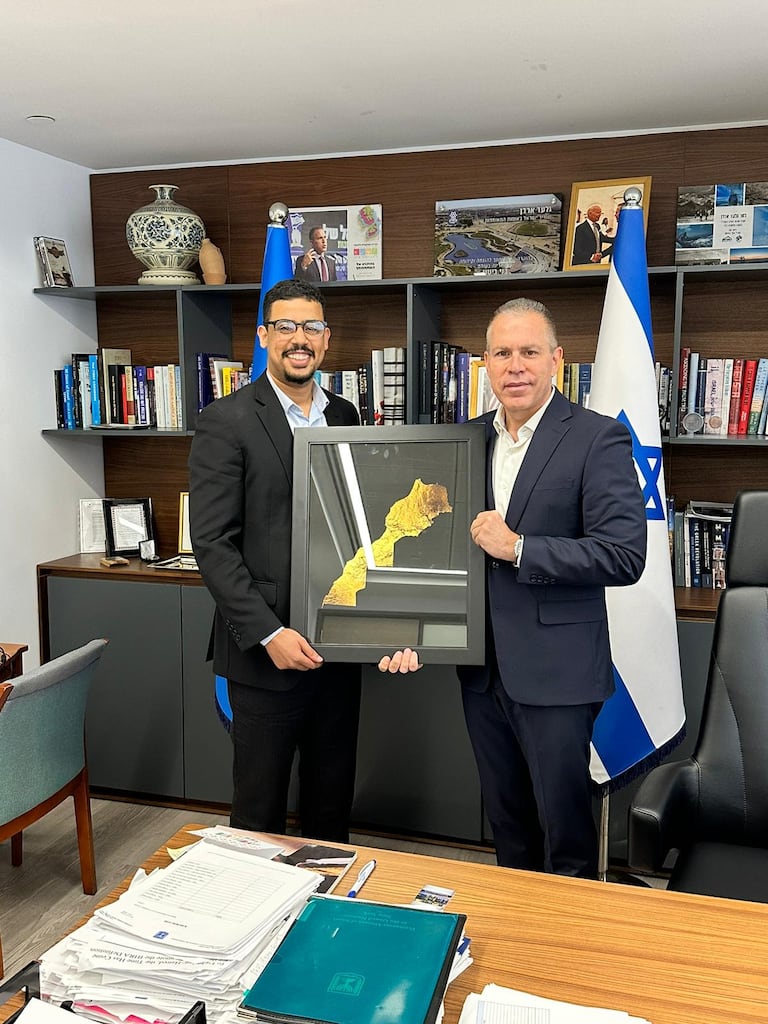 رئيس جمعية الصداقة المغربية الإسرائيلية بأمريكا، مصطفى الزرغني، وسفير  إسرائيل بالأمم المتحدة جلعاد أردا.