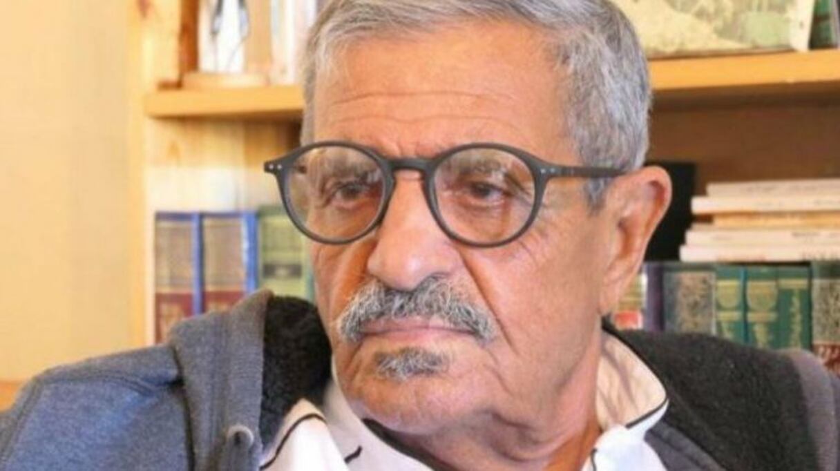 الصحافي المغربي الراحل خالد الجامعي.
