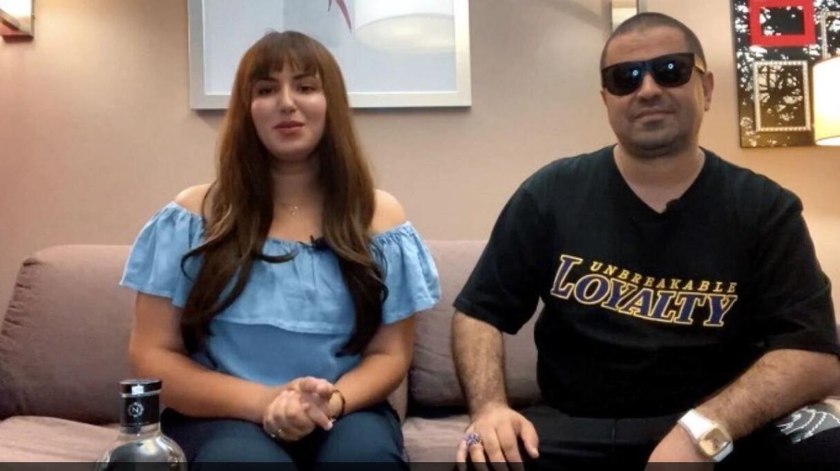 الزوجان دنيا وعدنان فيلالي
