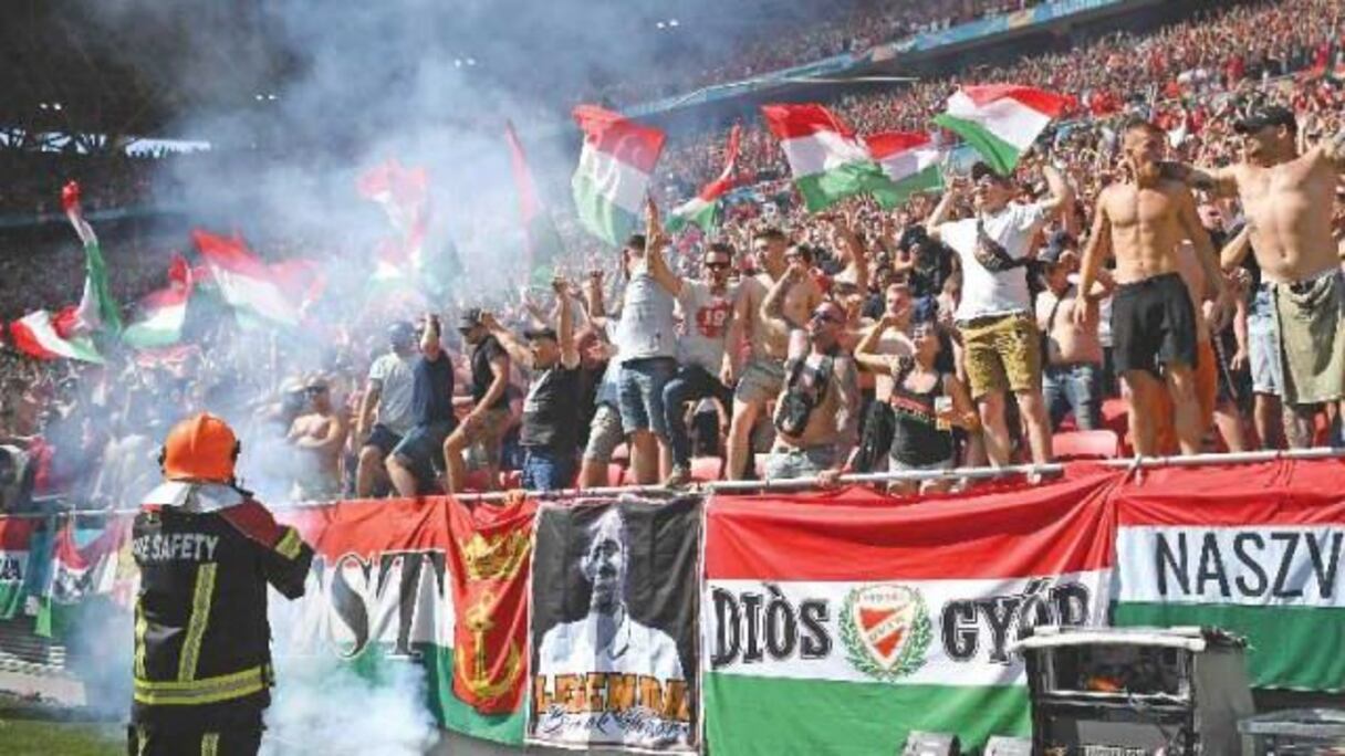 من مشجعي المنتخب الهنغاري
