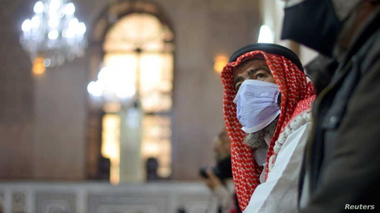 تسجيل أول إصابتين بأوميكرون
