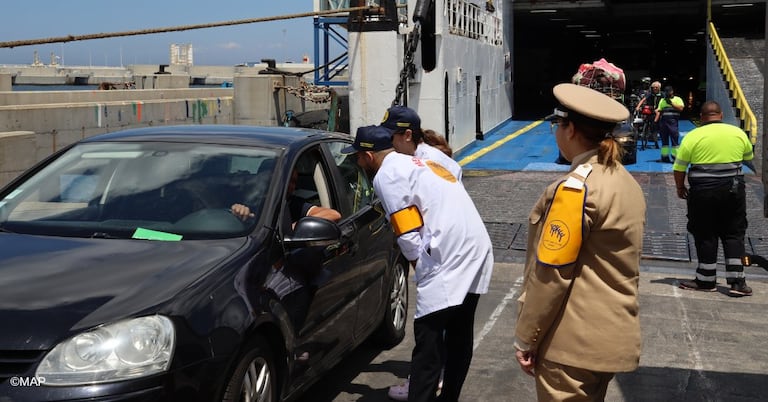 وصول أولى رحلات مغاربة الخارج إلى ميناء طنجة المتوسط في إطار "عملية مرحبا"