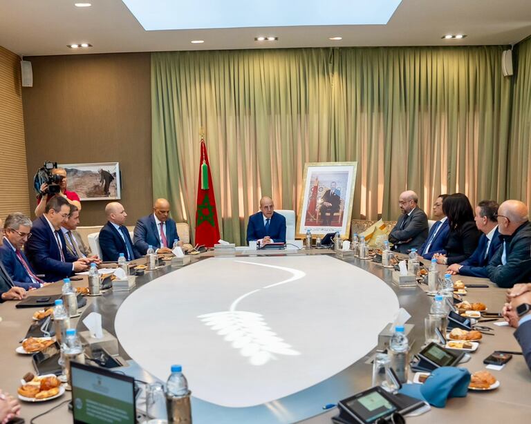 وزير الفلاحة أحمد البواري يترأس حفلا لتكريم منتجين مغاربة لزيت الزيتون تم تتوجيهم في مسابقات دولية مرموقة