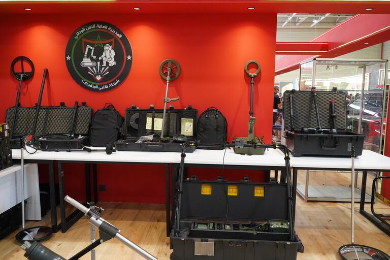 الشرطة المكلفة بتفكيك المتفجرات