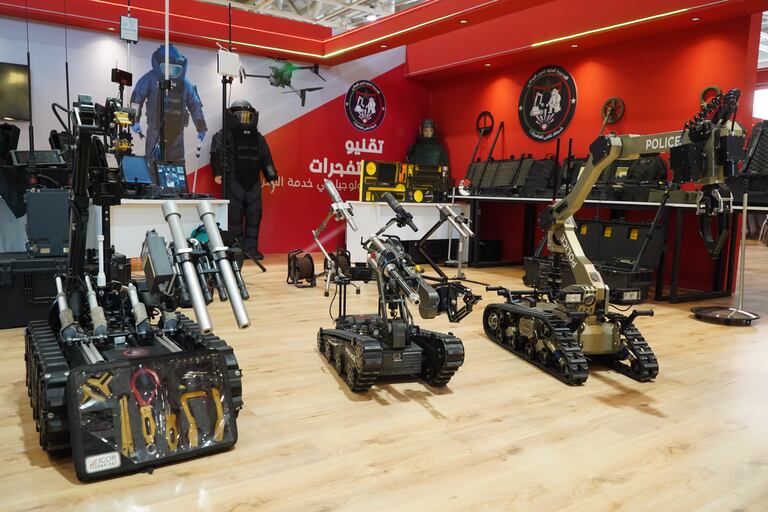 الشرطة المكلفة بتفكيك المتفجرات