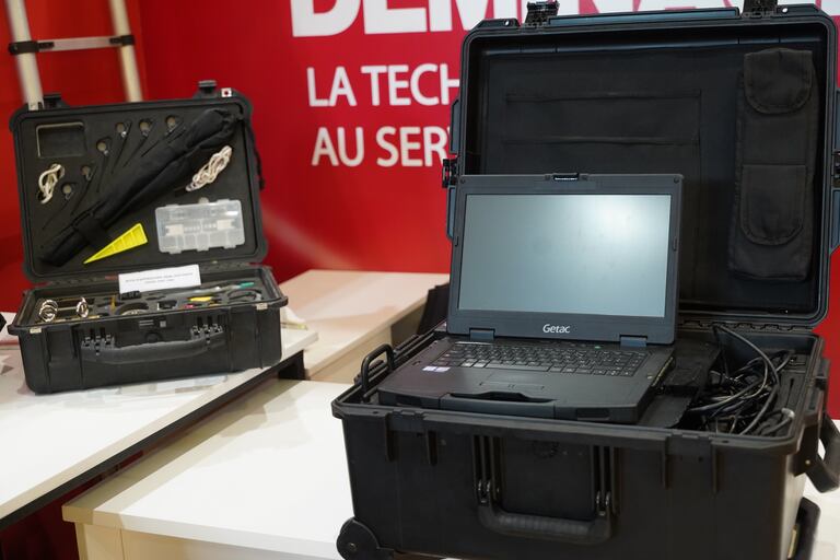 الشرطة المكلفة بتفكيك المتفجرات