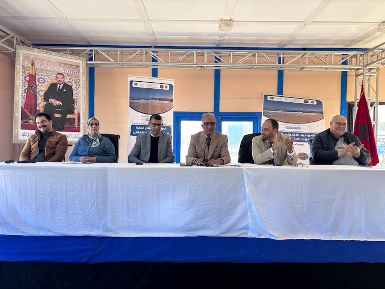 السلطات المحلية بالسعيدية تطلق أول نظام رقمي لتنظيم مهنيي الشاطئ