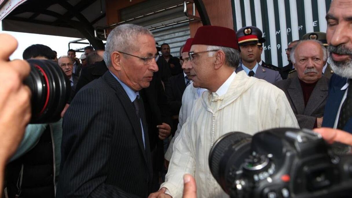 المستشار الملكي عمر عزيمان يعزي القيادي الاتحادي عبد الهادي خيرات
